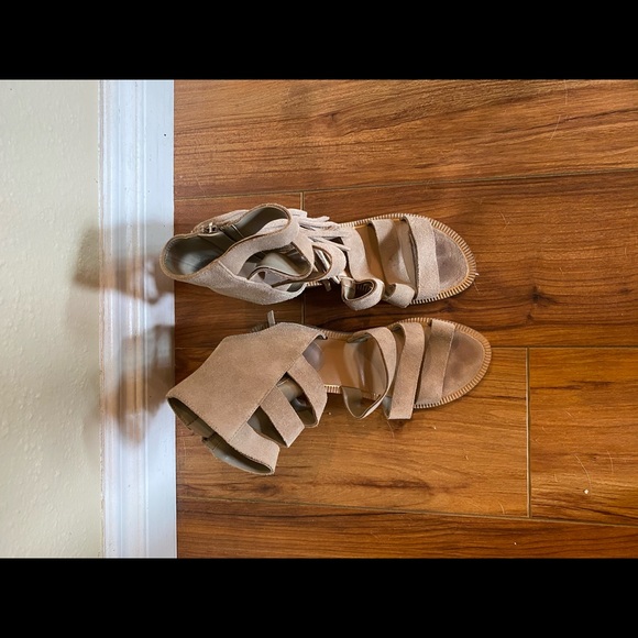 Marc Fisher Fringed Sandal - Picture 5 of 5